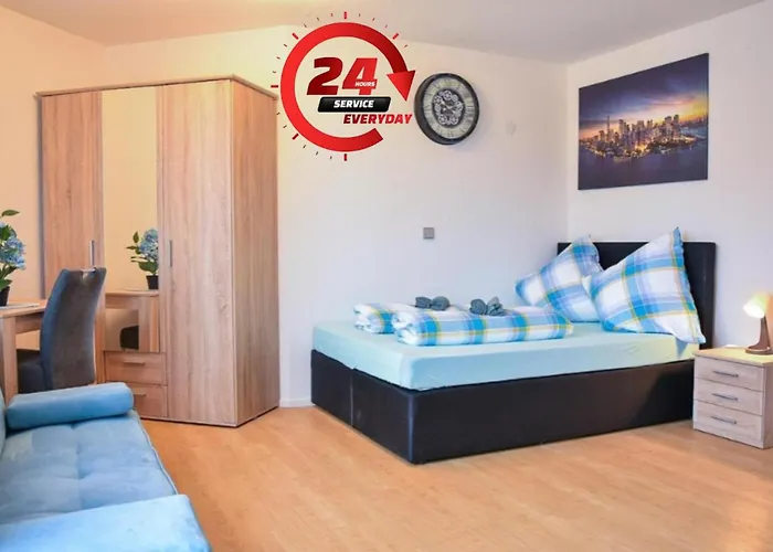 Ruhige Im . Private Parkplatz ,balkon ,netflix *