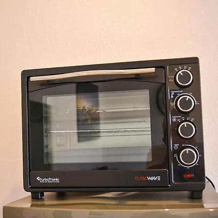 Ruhige Im . Private Parkplatz ,balkon ,netflix * Нюрнберг
