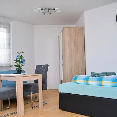 Apartman Ruhige Im . Private Parkplatz ,balkon ,netflix *