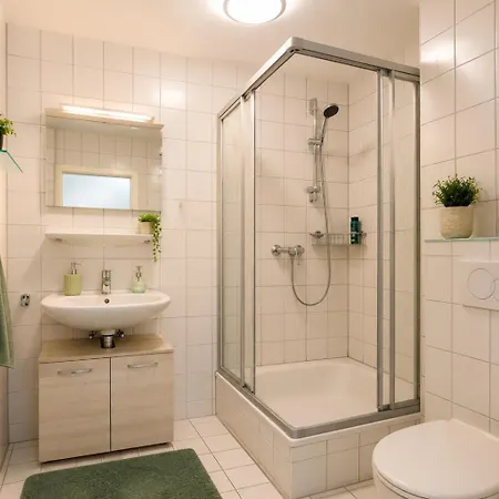 Apartman Ruhige Im . Private Parkplatz ,balkon ,netflix