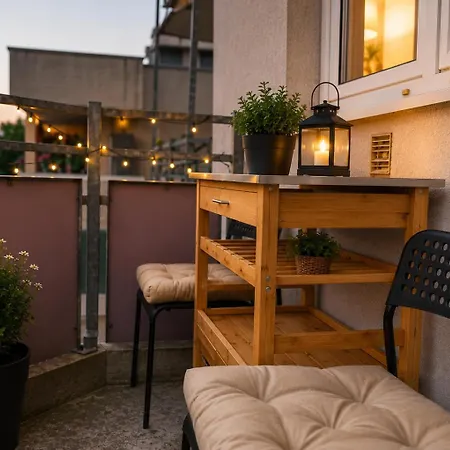 Ruhige Im . Private Parkplatz ,balkon ,netflix Nürnberg